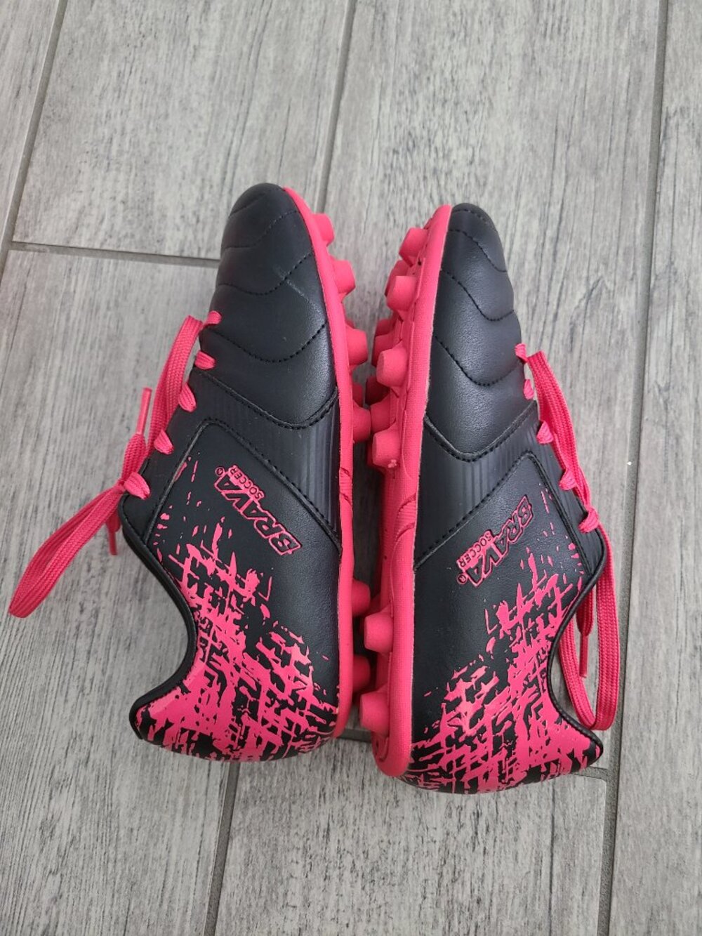 Brava Soccer Cleats Black Pink Girls Size 2D - Picture 9 of 11